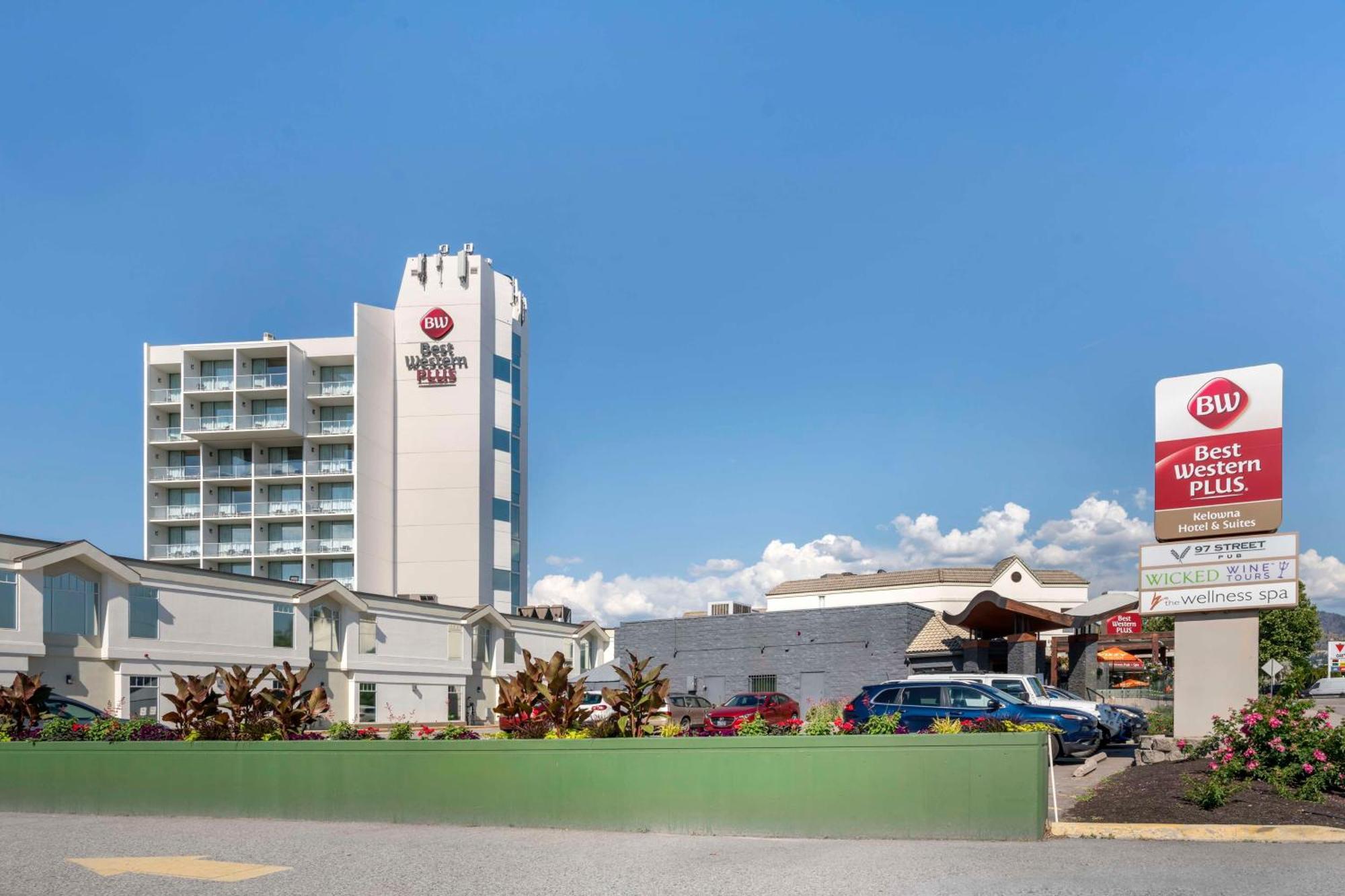 Best Western Plus Kelowna Hotel & Suites Buitenkant foto